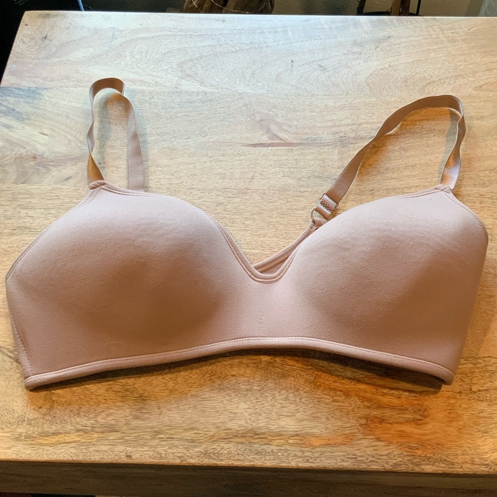 Seamless Tan Bra